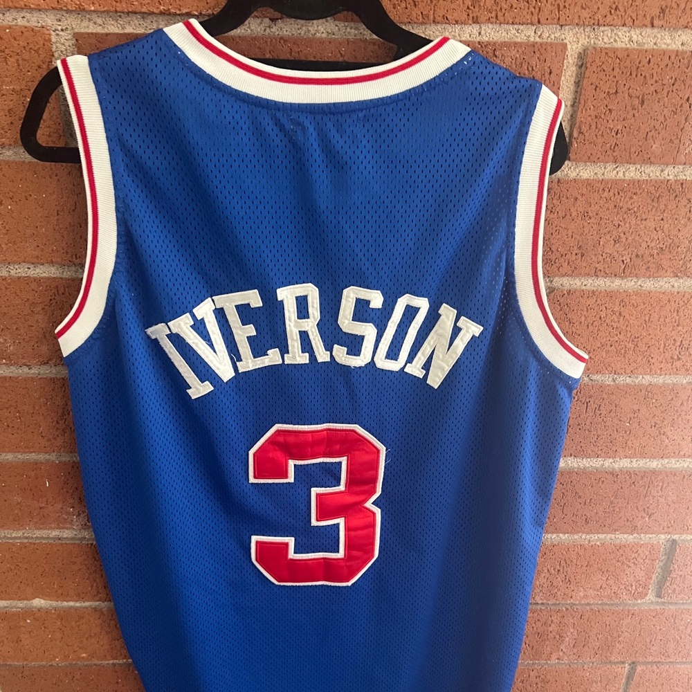 Mitchell & Ness 76ers Jersey